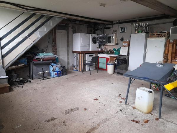 Élégante maison familiale de 5 chambres, alliant espace, confort et emplacement privilégié près des écoles et commerces