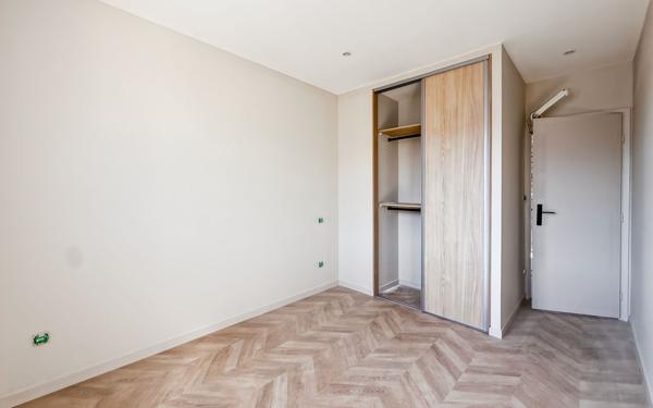 Appartement à vendre    4 pièces • 80 m2 Nice