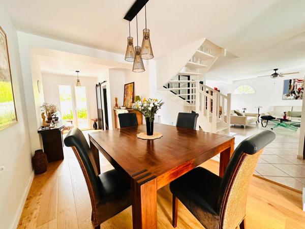 Maison familiale de 4/5 chambres en parfait état