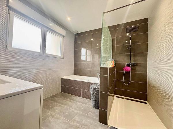 Maison individuelle de plain-pied - MONTOIS-LA-MONTAGNE