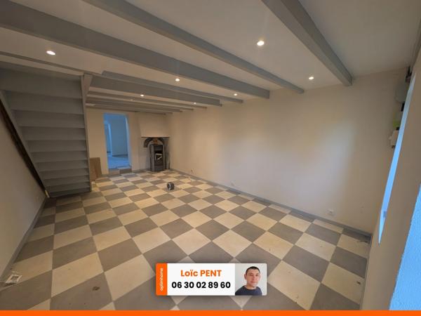 Maison de 102m² à vendre 5 pièces à CHATEL MONTAGNE (03250)