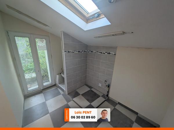 Maison de 102m² à vendre 5 pièces à CHATEL MONTAGNE (03250)