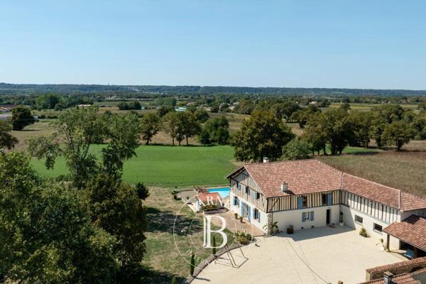 Aire-sur-l'Adour, Propriété 5 Chambres -  349 m² à vendre