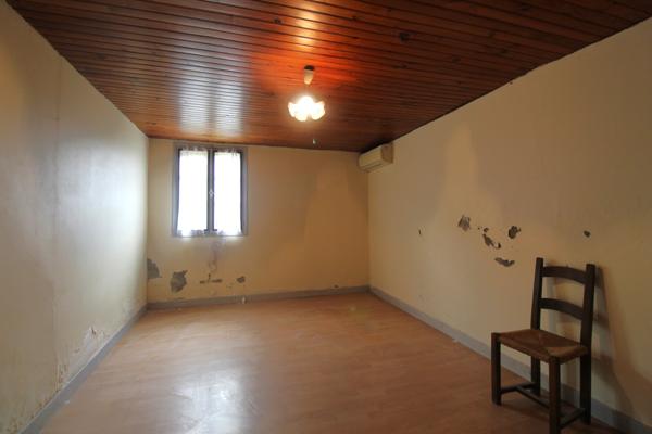 Riscle (32400) Maison de village CAHUZAC SUR ADOUR