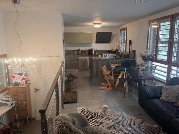 Appartement à MARSEILLE 2EME ARRONDISSEMENT (13002)