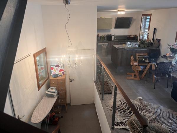 Appartement à MARSEILLE 2EME ARRONDISSEMENT (13002)