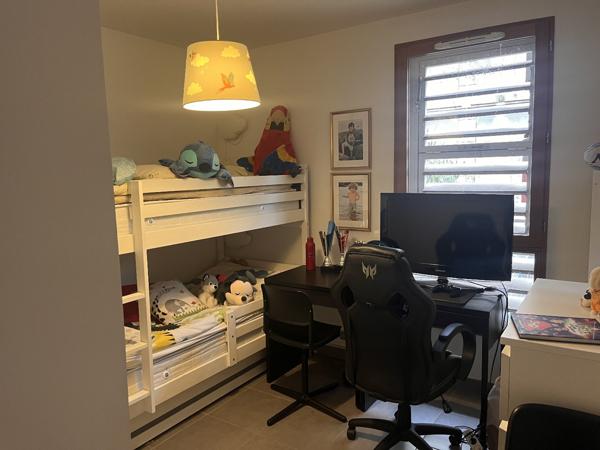 Appartement à MARSEILLE 2EME ARRONDISSEMENT (13002)