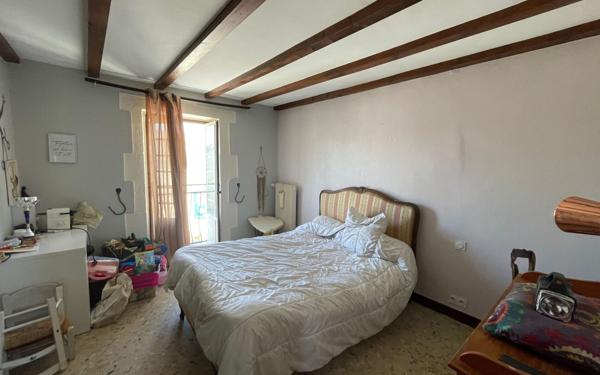 Maison à vendre    4 pièces •  Saint-Rémy-de-Provence