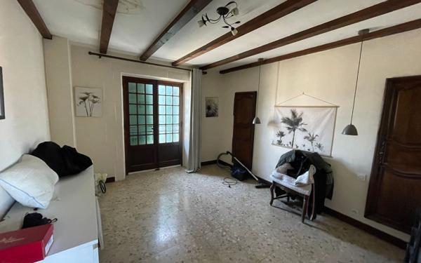 Maison à vendre    4 pièces •  Saint-Rémy-de-Provence