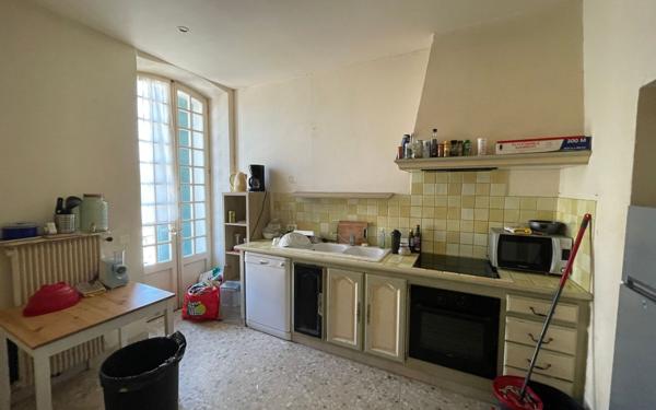 Maison à vendre    4 pièces •  Saint-Rémy-de-Provence