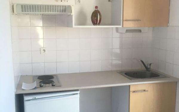 Appartement à louer    1 pièce • 46,54 m2 Nîmes