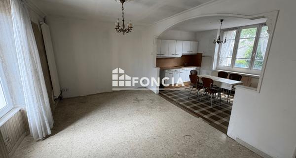 À vendre Maison 5 pièces 116 m² - Tuffé Val De La Chéronne 72160