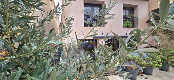 Maison de village de 140 m²