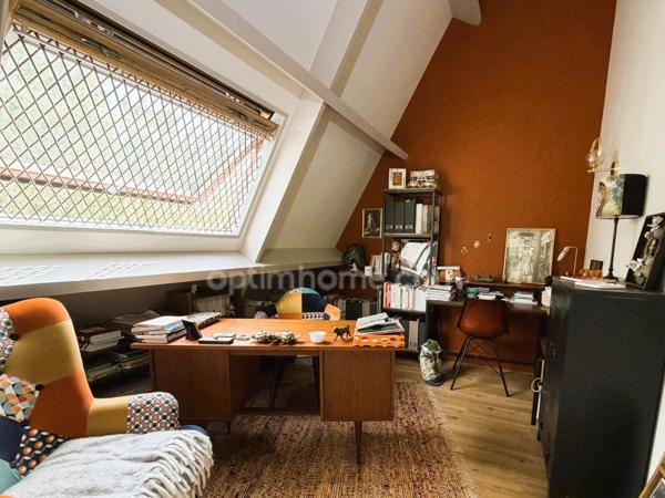 ÉLEGANT DUPLEX DE 107,55 M² ENTIEREMENT RENOVE, AVEC PISCINE, ESPACES VERTS, PARKING PRIVE ET CAVE - TROUVILLE SUR MER (14)