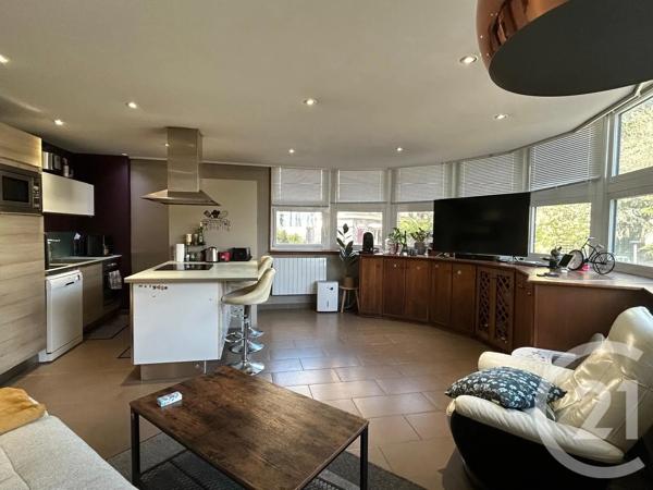 Appartement F3 à vendre  3 pièces - 77 m 2   BEAUVAIS  - 60