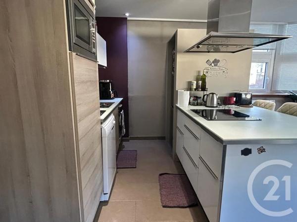 Appartement F3 à vendre  3 pièces - 77 m 2   BEAUVAIS  - 60