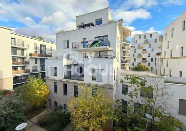 À louer - Appartement 4 pièces avec terrasse et parking