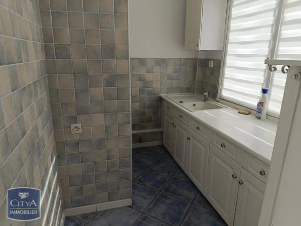 Appartement à louer 2 pièces 39.52m² Lille (59000)