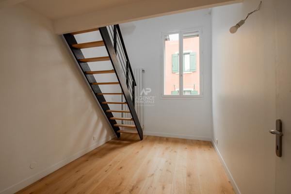 Loft exceptionnel Paris 20e 215 m2 1 700 000 € ** - Référence 6336