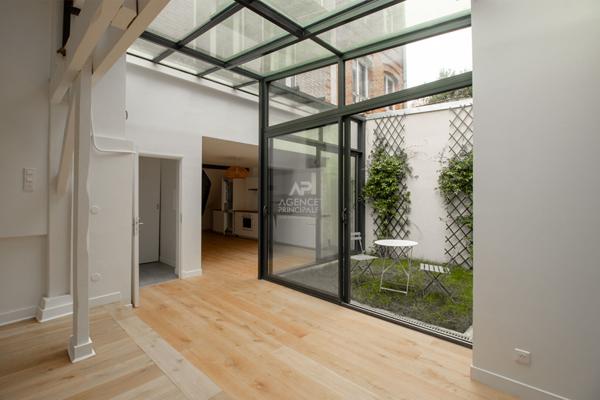 Loft exceptionnel Paris 20e 215 m2 1 700 000 € ** - Référence 6336