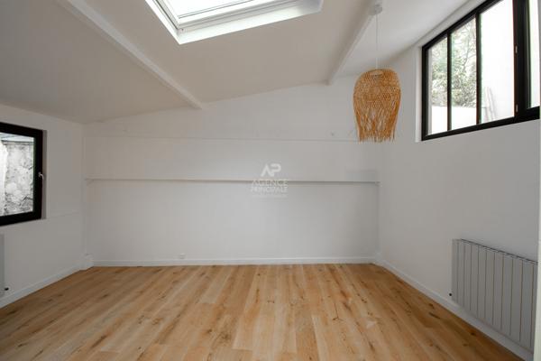 Loft exceptionnel Paris 20e 215 m2 1 700 000 € ** - Référence 6336
