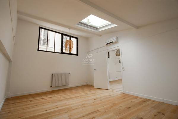 Loft exceptionnel Paris 20e 215 m2 1 700 000 € ** - Référence 6336