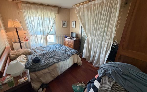 Appartement à vendre    5 pièces •  Montigny-le-Bretonneux