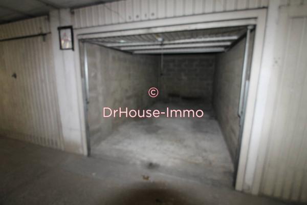 Parking / Box à vendre de 15 m²