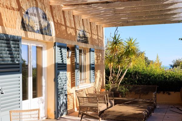 Vente Maison provençale de luxe La Colle-sur-Loup 11 Pièces 398 m²