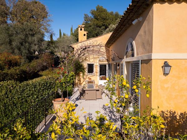 Vente Maison provençale de luxe La Colle-sur-Loup 11 Pièces 398 m²