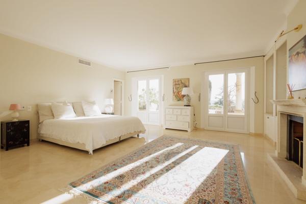 Vente Maison provençale de luxe La Colle-sur-Loup 11 Pièces 398 m²