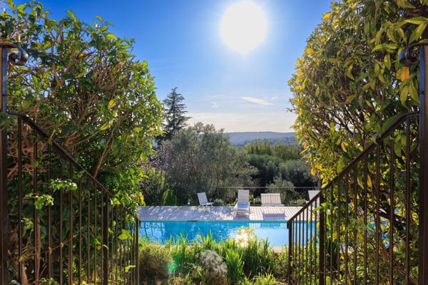 Vente Maison provençale de luxe La Colle-sur-Loup 11 Pièces 398 m²