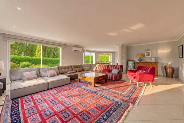 Vente Maison de luxe Prévessin-Moëns 6 Pièces 264 m²
