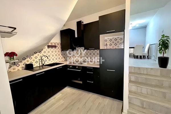 JOLIE MAISON DE VILLE, 5 PIECES à VILLEMUR-SUR-TARN (31340)