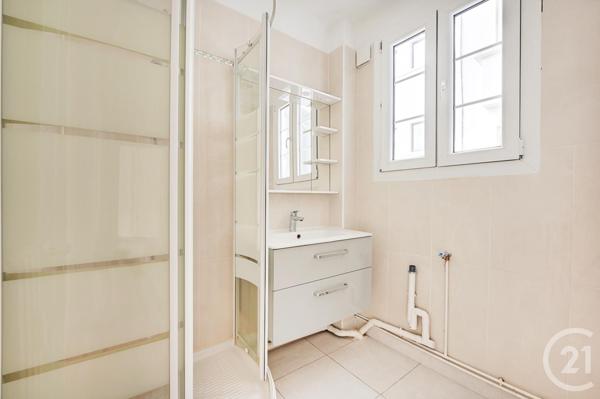 Appartement F3 à vendre  3 pièces - 56,40 m2 PARIS - 75020