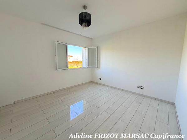 MAISON GENILAC - PLAIN PIED - 4 CHAMBRES - TERRAIN 567 - GARAGE - LUMINOSITE - CALME - ACCES LYON/SAINT ETIENNE - GARE