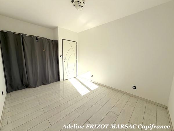 MAISON GENILAC - PLAIN PIED - 4 CHAMBRES - TERRAIN 567 - GARAGE - LUMINOSITE - CALME - ACCES LYON/SAINT ETIENNE - GARE
