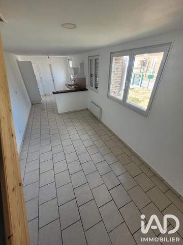 Location maison 2 pièces 60 m² Sissy