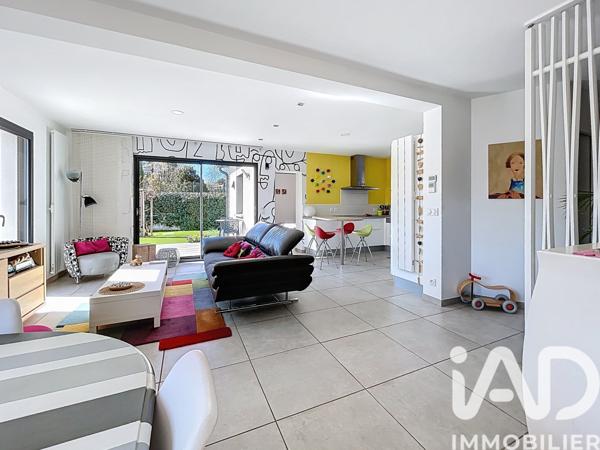 Maison à vendre 6 pièces 130 m² Charly