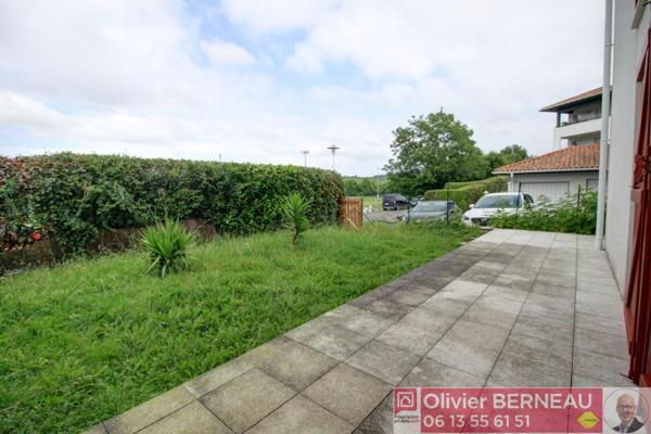 Appartement Ustaritz 3 pièce(s) 56 m2 avec jardin privatif