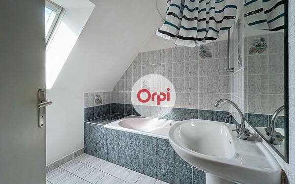 Appartement à vendre    3 pièces •  Noyalo