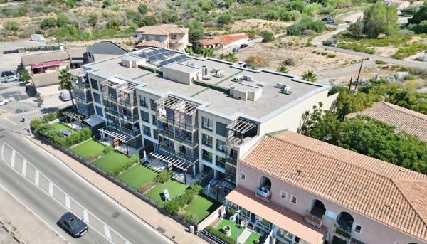 RIVE SUD Agosta Plage - Superbe T4 traversant avec jardin + Garage Albitreccia (20128)