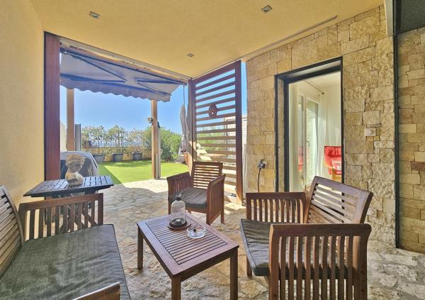 RIVE SUD Agosta Plage - Superbe T4 traversant avec jardin + Garage Albitreccia (20128)