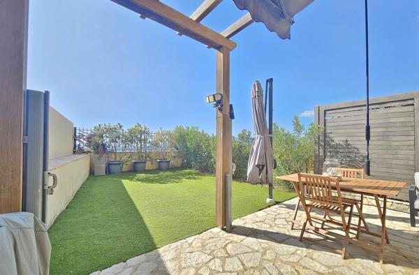 RIVE SUD Agosta Plage - Superbe T4 traversant avec jardin + Garage Albitreccia (20128)