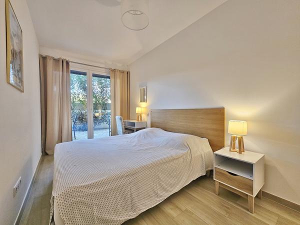 RIVE SUD Agosta Plage - Superbe T4 traversant avec jardin + Garage Albitreccia (20128)