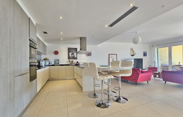 RIVE SUD Agosta Plage - Superbe T4 traversant avec jardin + Garage Albitreccia (20128)