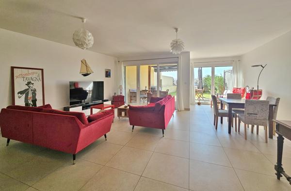 RIVE SUD Agosta Plage - Superbe T4 traversant avec jardin + Garage Albitreccia (20128)
