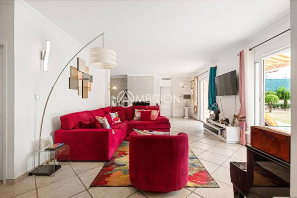Maison à vendre 8 pièces de 267 m²