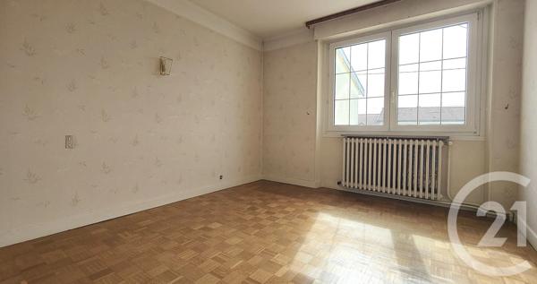 Maison à vendre  6 pièces - 241,37 m 2   DUGNY SUR MEUSE  - 55