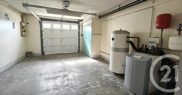 Maison à vendre  6 pièces - 241,37 m 2   DUGNY SUR MEUSE  - 55